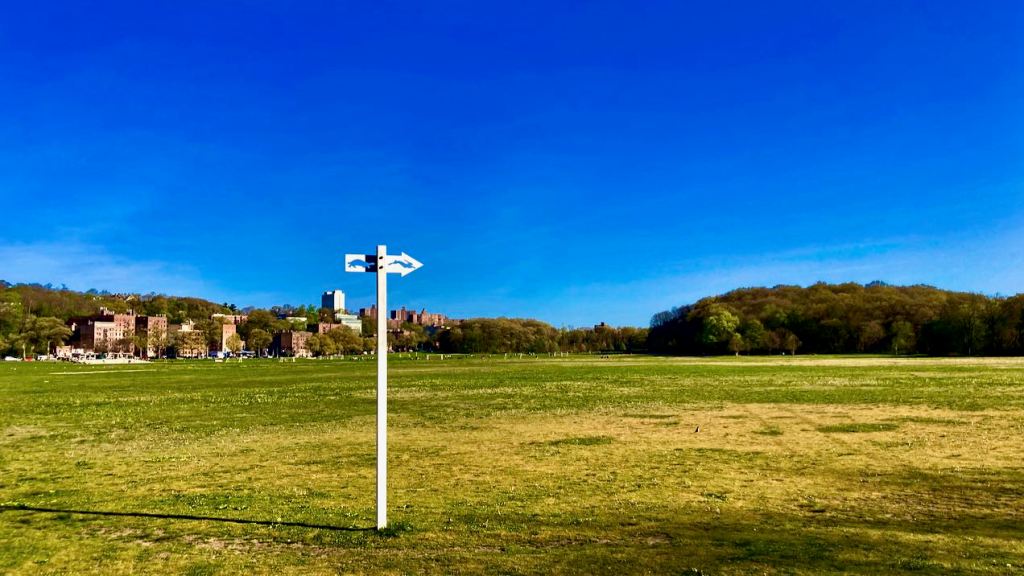 Van Cortlandt Park Parade Ground Rabbit Trail Marker